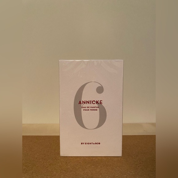 Eight & Bob Annicke Collection 6 - Picture 3 of 6